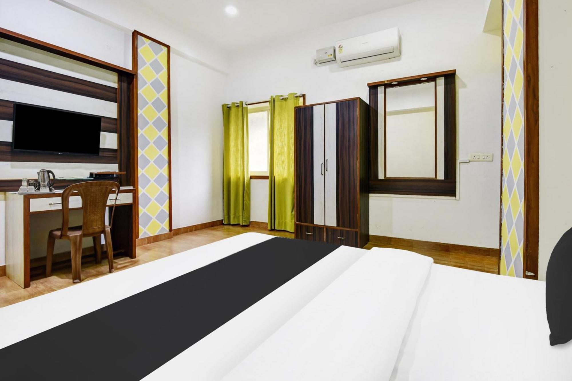 Super Hotel O Porvorim Near Mall De Goa Eksteriør bilde